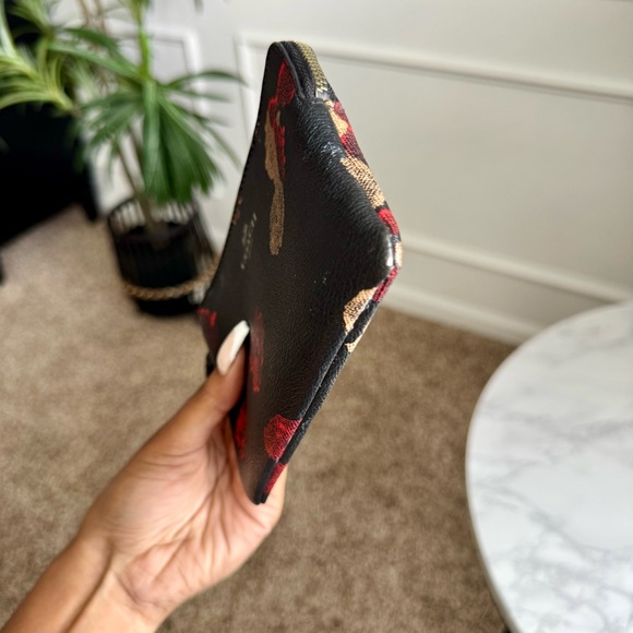 Coach Corner Halftone Floral Print Zip Wristlet - Picture 5 of 11